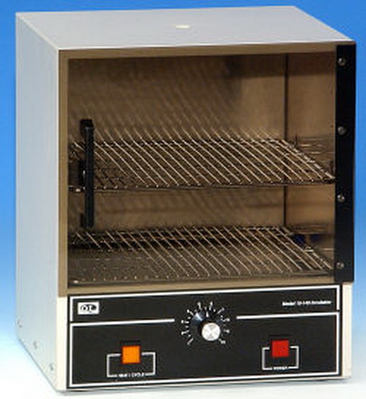 Gravity-Convection Incubator